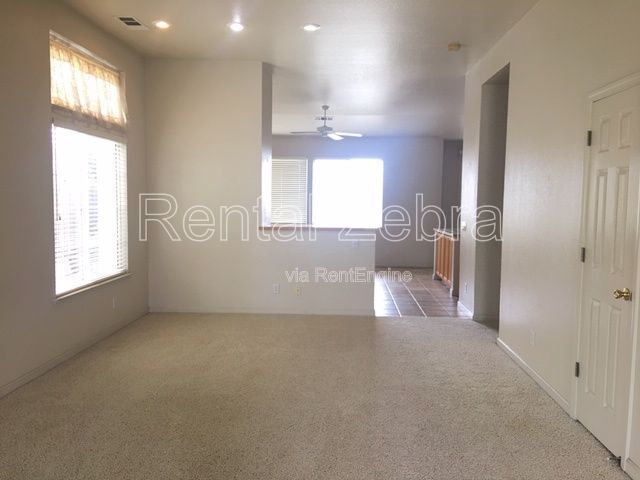 Foto del edificio - 1896 Edgewood Ct