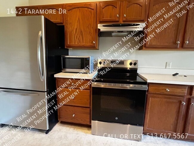 Building Photo - 1442 Taramore Dr