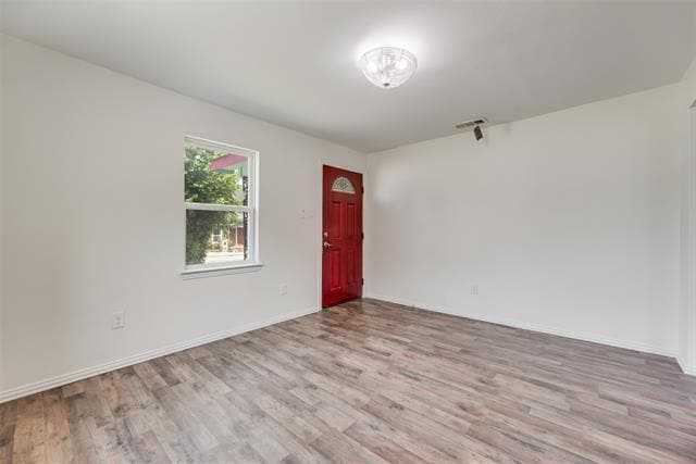 Building Photo - 3526 Kenilworth St