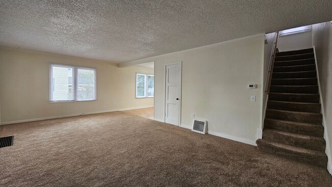 Building Photo - 1409 Merrill Ct