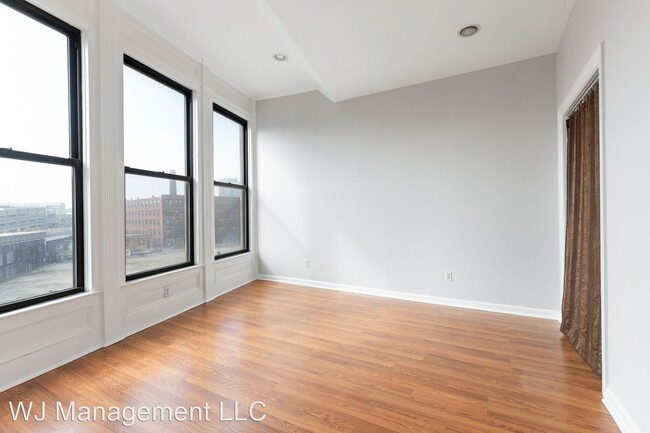 Foto del edificio - 2 br, 1 bath House - 7 Central Sq. Apt. 302