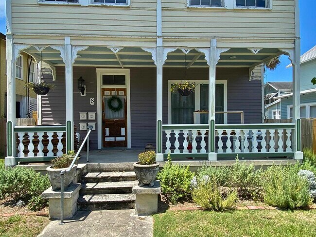 Building Photo - 8 Rohde Ave