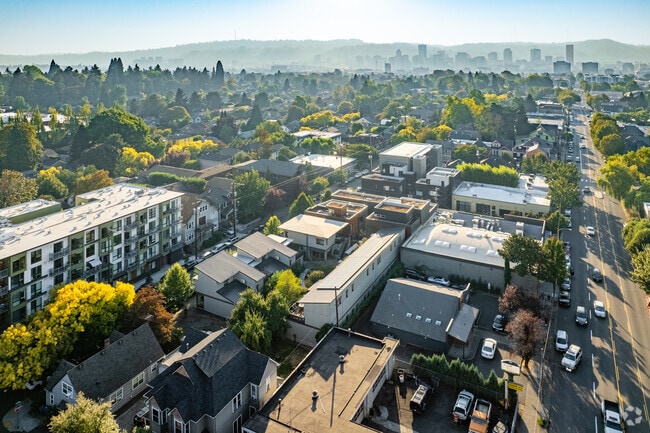 Aerial Photo - Ankeny Row
