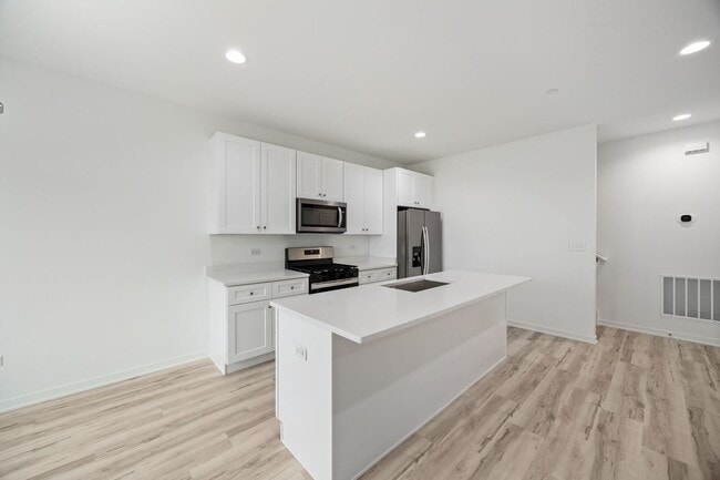 Foto del edificio - 1234 Gillespie Ln