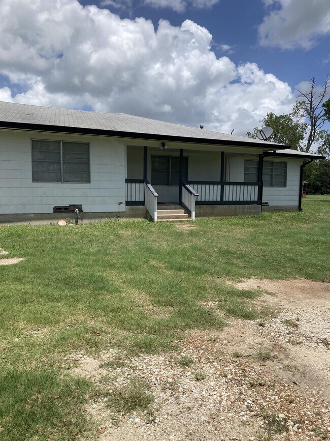 Building Photo - 12341 TX-21