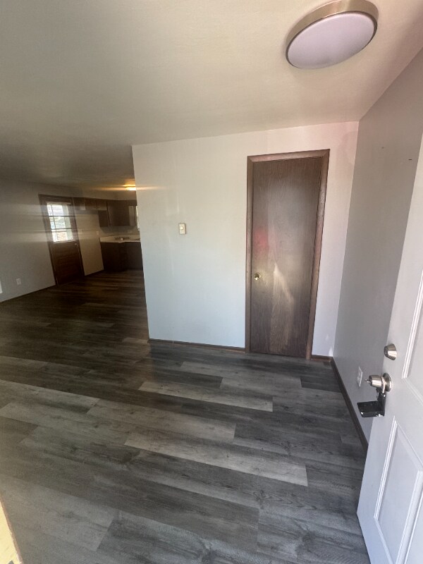 Foto del edificio - 507 E Staat St