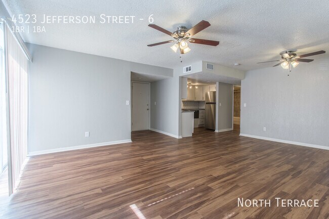 Foto del edificio - 4523 Jefferson St