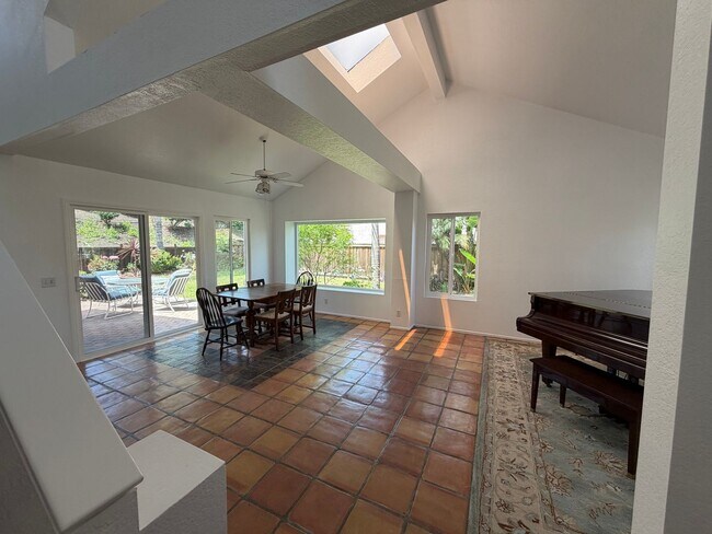 Foto del edificio - Beautiful 3 bed/3 bath In San Clemente