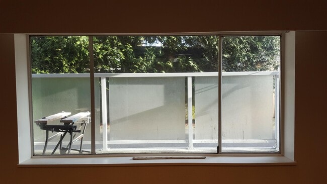 Building Photo - 575 Marifield Ave