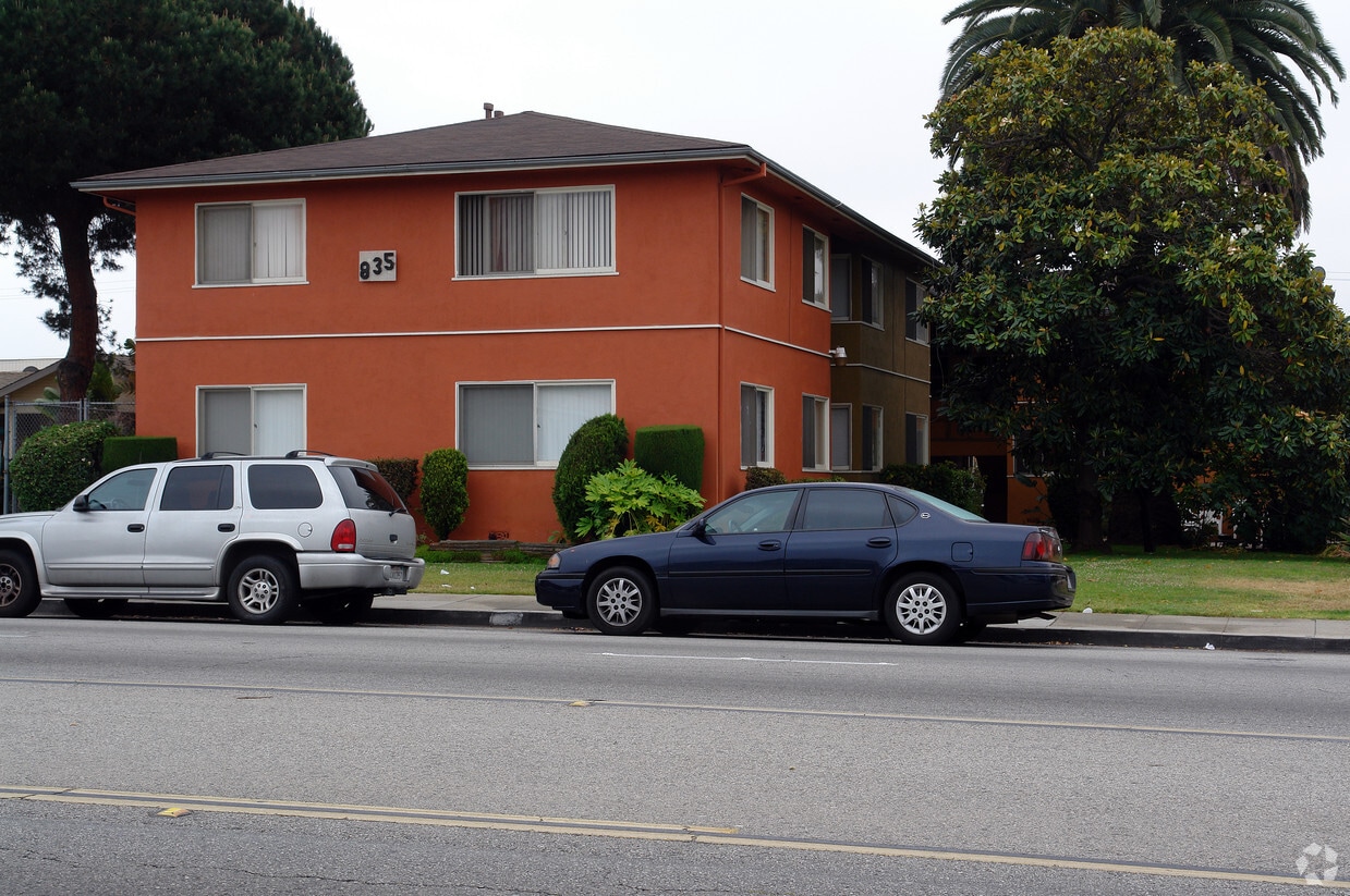 Primary Photo - 835 Centinela Ave