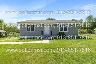 Building Photo - 3132 N 85 Pl