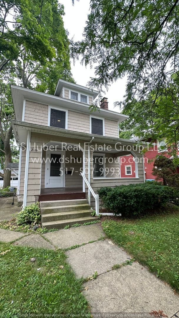 Photo - 216 Marshall St House