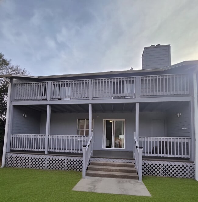 Foto del edificio - 10 Hilltop Dr