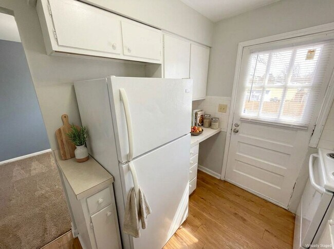 Foto del edificio - Ross Center Village