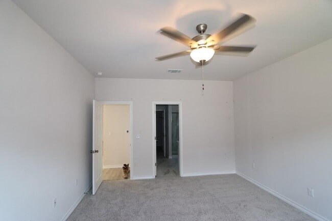 Building Photo - 15704 Singh Dr