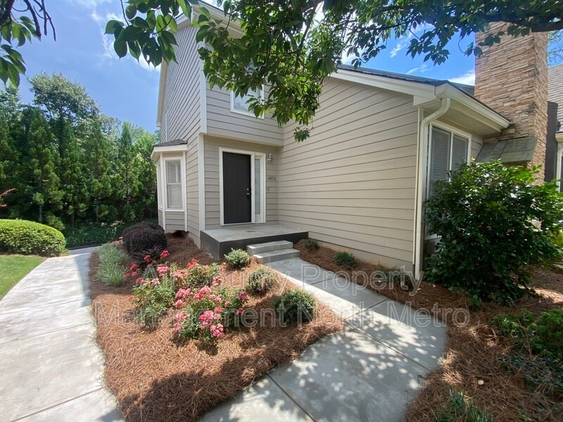 Foto principal - 1406 Defoors Dr NW