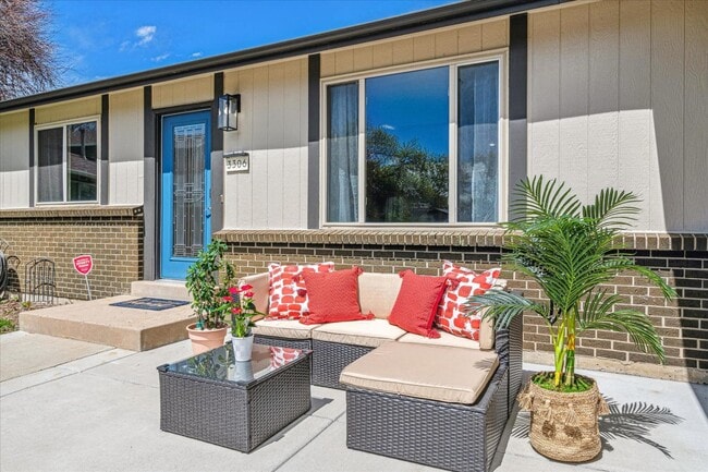 Foto del edificio - 3306 S Kittredge St