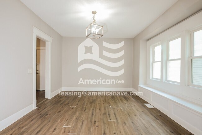 Foto del edificio - 307 N Denny St