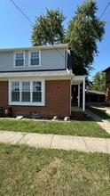 Building Photo - 7388 Pearl Rd