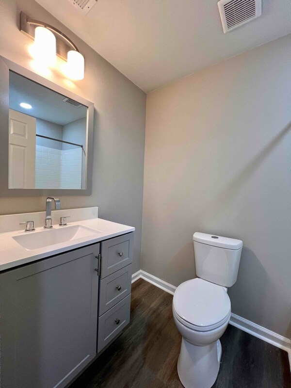 5861 Farmlake Ct SE, Mableton, GA 30126 Room for Rent in Mableton, GA