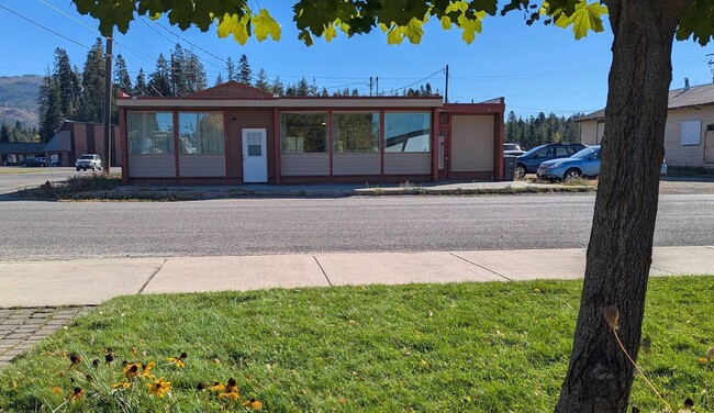 Building Photo - 77 S Treat St
