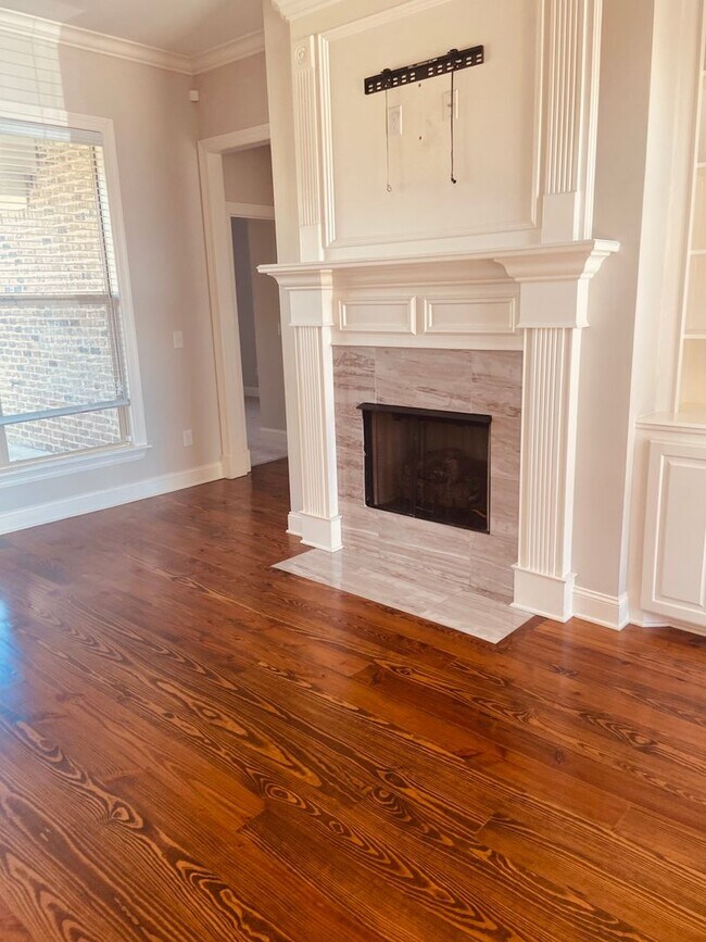 MOVE IN SPECIAL!**** 1/2 OF 1ST MONTH RENT... House Rental in Canton