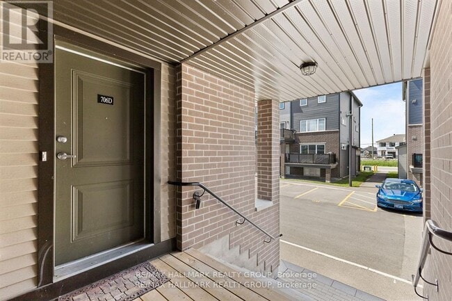 Building Photo - 706 Amberwing Private