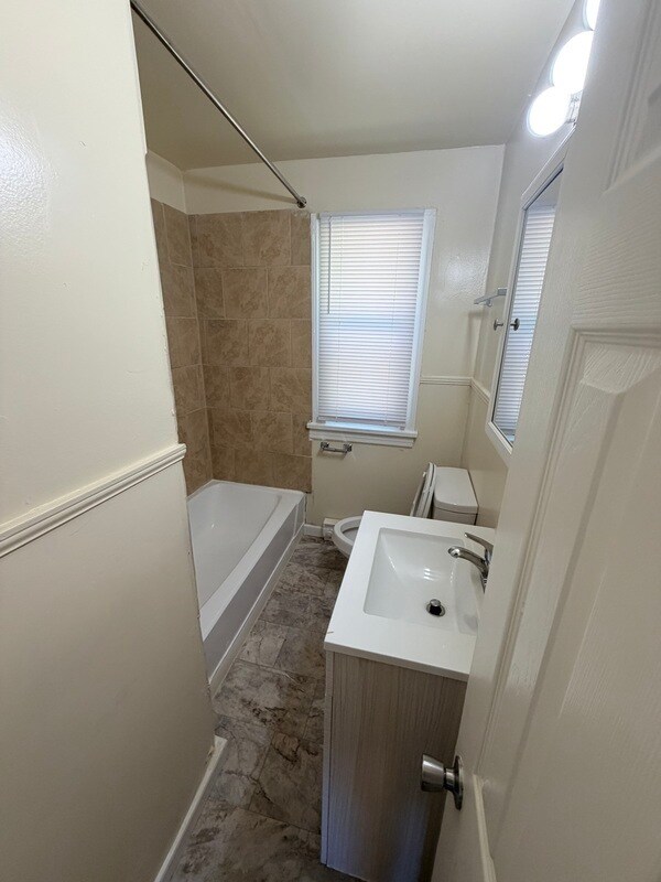 Foto del edificio - 306 St Claire Ln