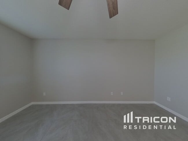 Building Photo - 9020 Tuscan Cypress St