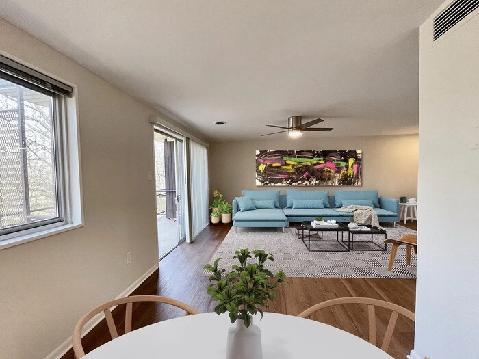 Foto principal - 10312 Rockville Pike