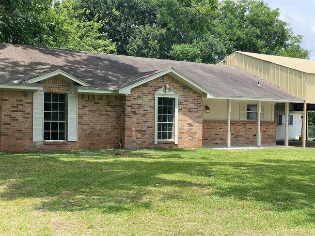 Building Photo - 24536 Sorters Rd