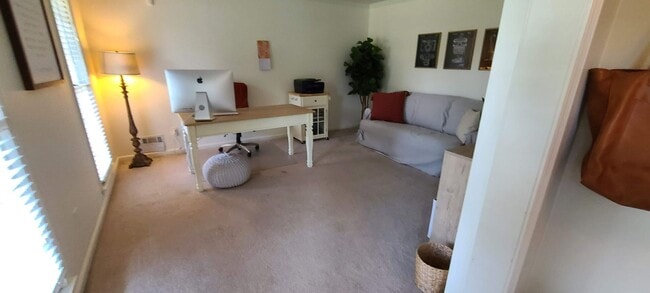 Foto del edificio - 1578 Fair Oaks Ln