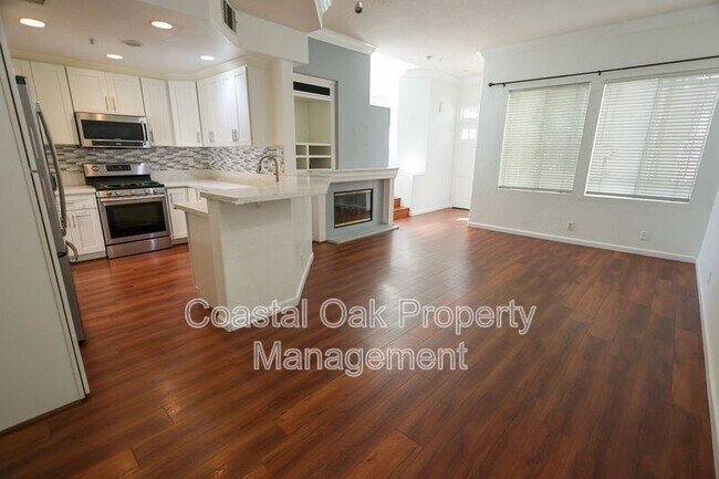 Foto del edificio - 2942 Claremore Ln