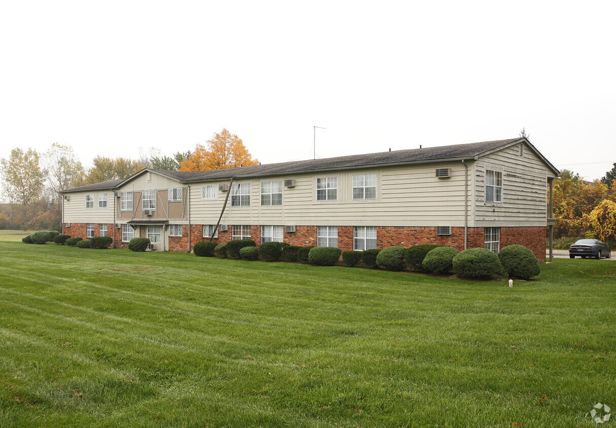 Foto principal - 61475 11 Mile Rd