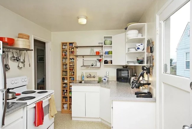 Kitchen. - 4222 4th Ave NW