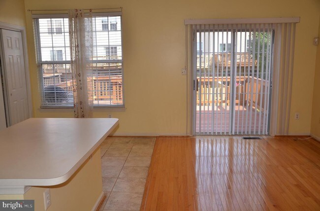 Building Photo - 45509 Cambers Trail Terrace