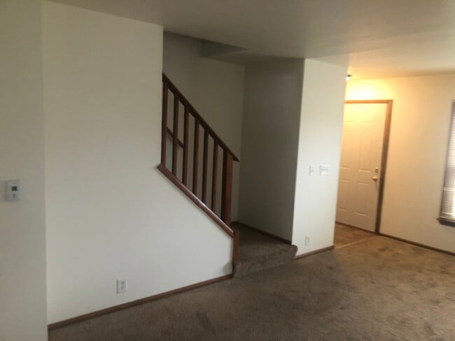 Living Room - 4108 W Mill Rd