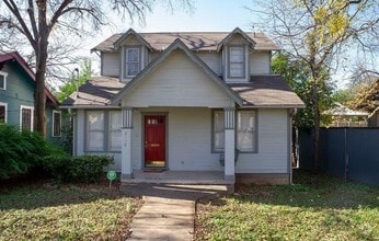 Building Photo - 2832 Salado St