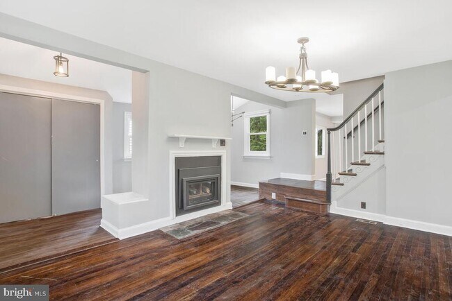 Building Photo - 509 Denham Rd