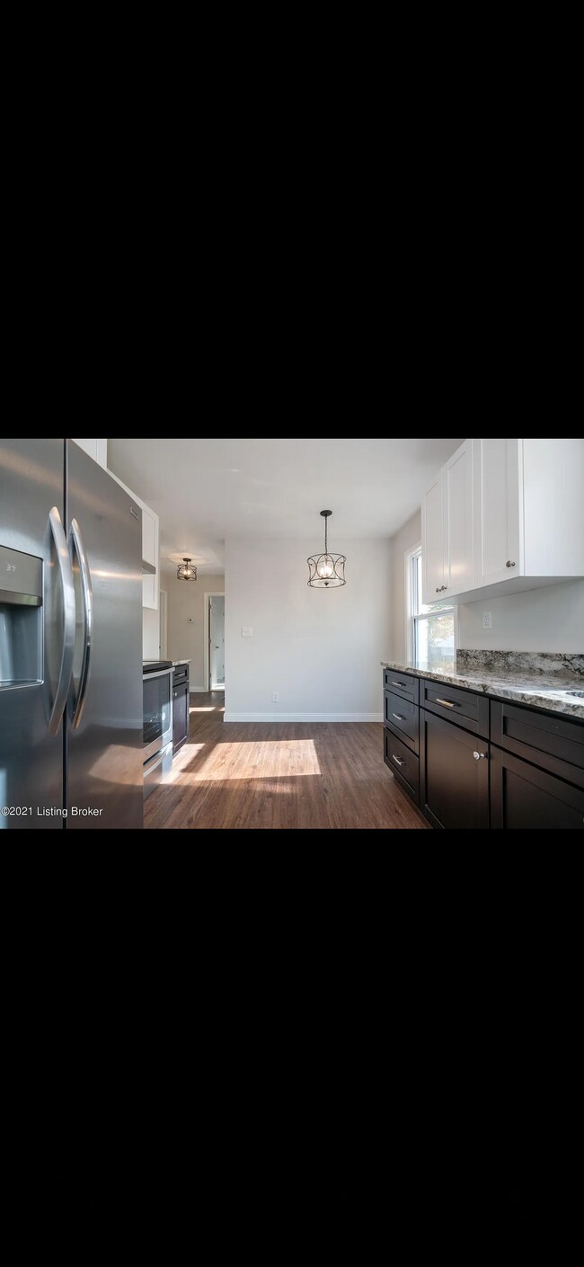 Foto del edificio - 5914 Ashby Ln