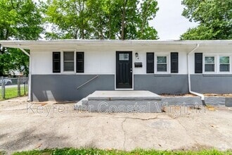 Building Photo - 2319 Jamestown Ave
