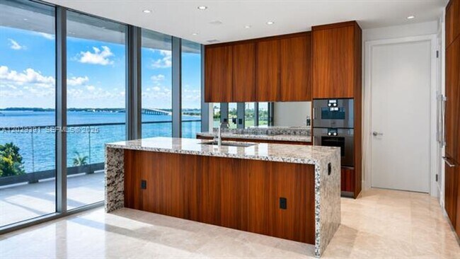 Foto del edificio - 174 SE 25th Rd