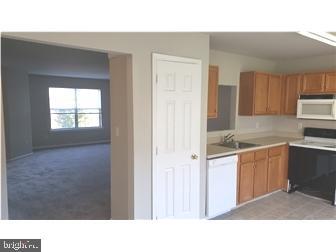 Building Photo - 29 Saddle Ridge Ct