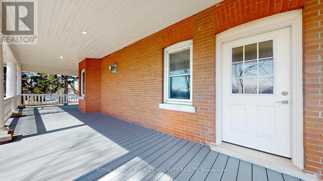 Photo du bâtiment - 5113 Old Brock Rd
