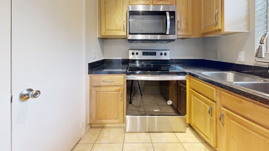 Interior Photo - Alafaya Woods