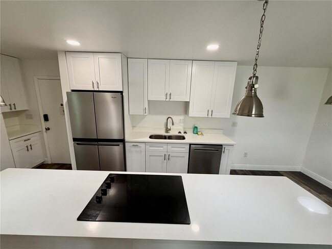 Foto del edificio - 3325 Bayshore Blvd