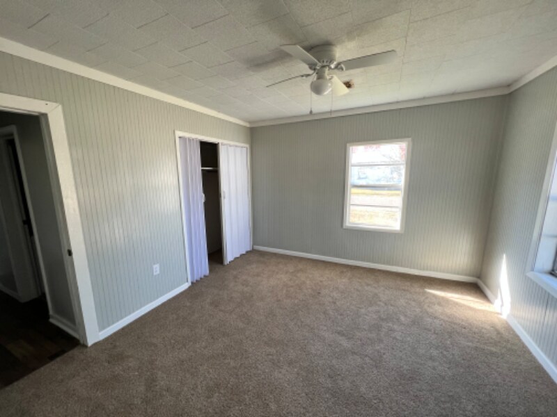 1002 Mear St, Crowley, LA 70526 House Rental in Crowley, LA