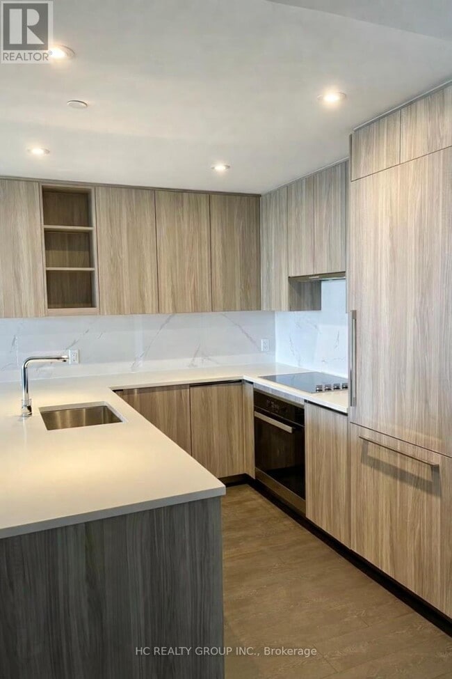 Photo du bâtiment - 25 McMahon Dr