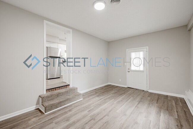 Foto del edificio - Charming 4 Bedroom in Columbus!