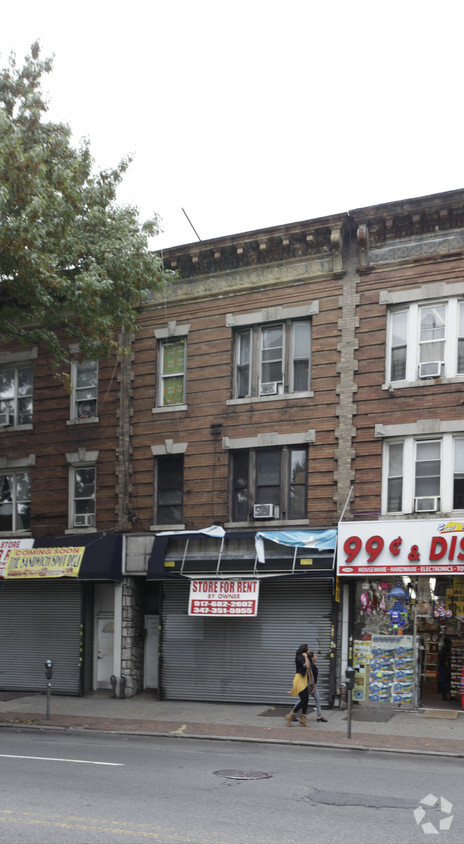 Primary Photo - 1046 Flatbush Ave